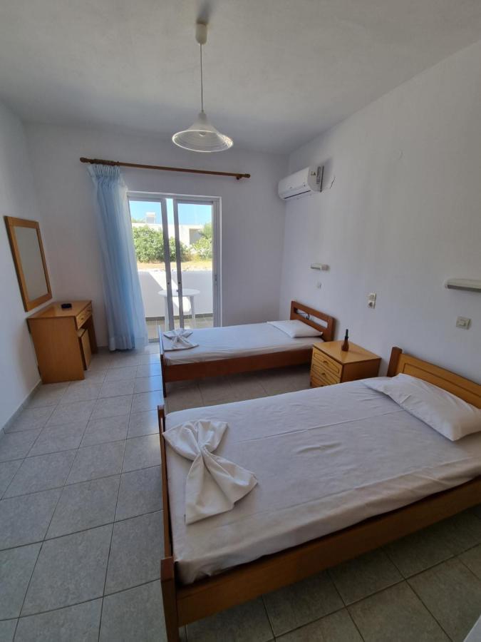 White Rose Apartment Kámpos Exterior foto